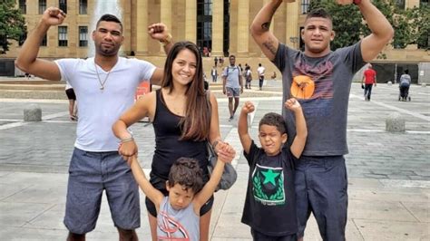 gilbert burns family